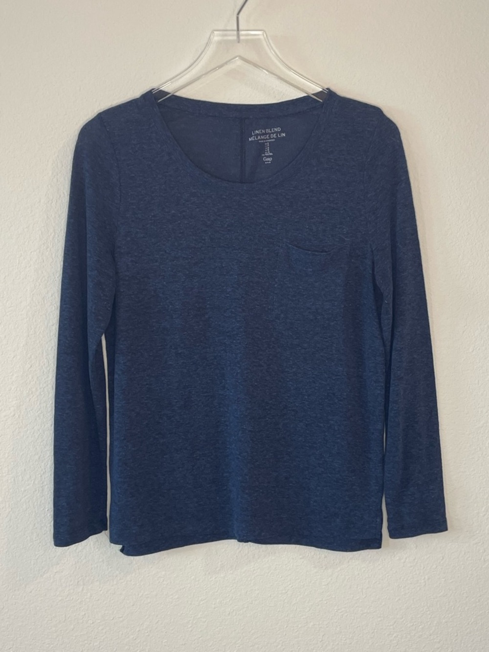 Gap Linen Blend Navy Long Sleeve Scoop Neck Pocket Tee